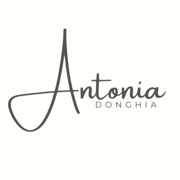 A DONGHIA Logo